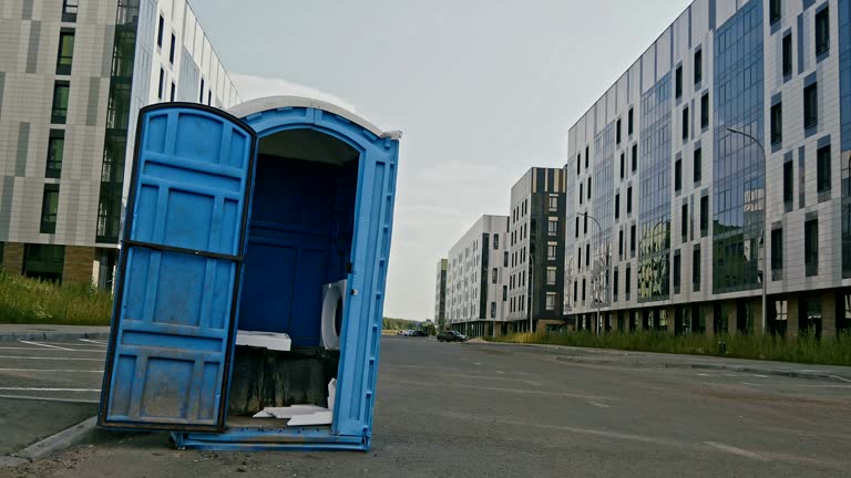 Best Restroom Trailer for Weddings  in Smyrna, DE